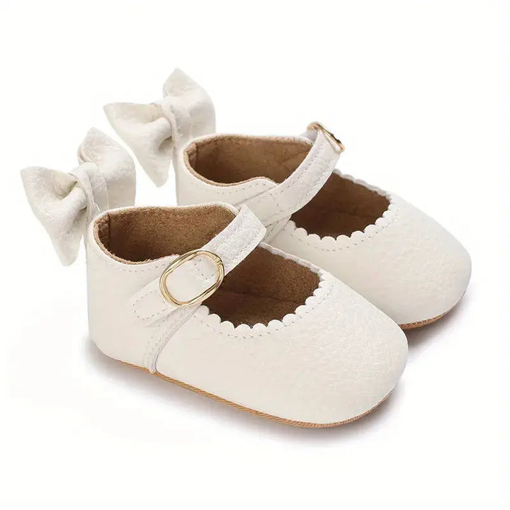 White Back Bow Rubber Sole Prewalking Booties  113 Minnie Joy