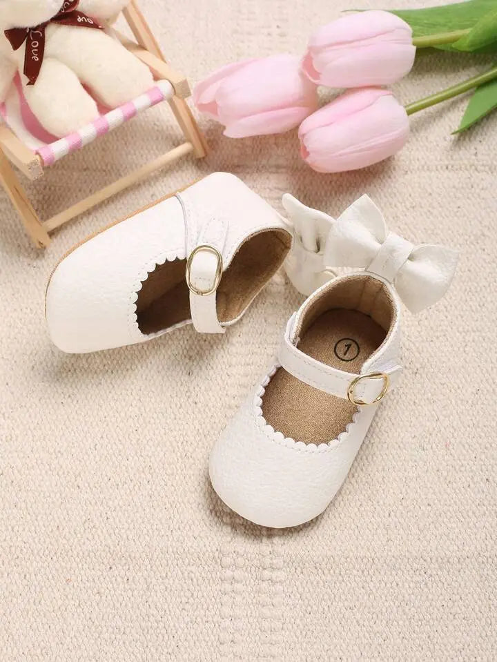 White Back Bow Rubber Sole Prewalking Booties  113 Minnie Joy